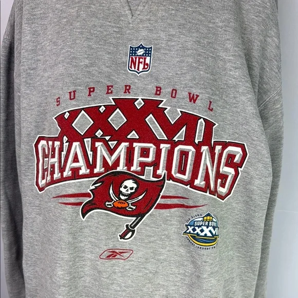 Vintage Reebok Mens 2003 Super Bowl XXXVII 37 Tampa Bay Buccaneers Sweatshirt - Picture 2 of 8